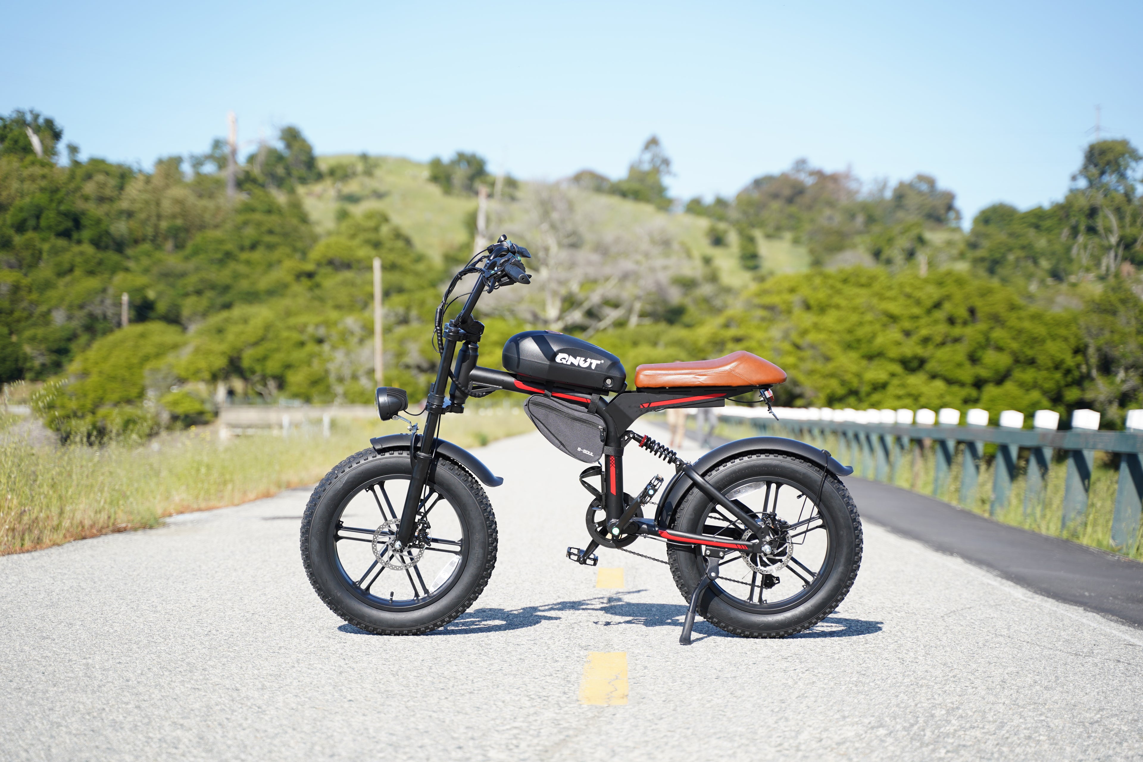 Load video: QNUT eBike